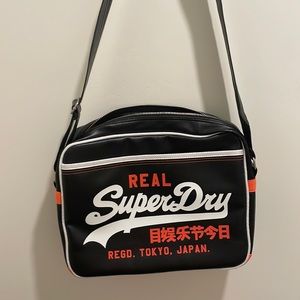 SUPERDRY Vintage Logo Messenger Bag